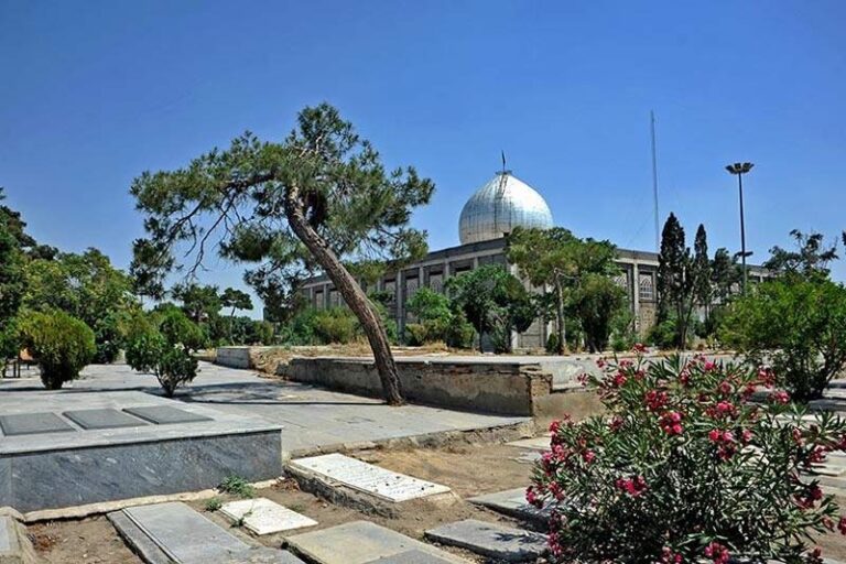 تاریخچه آرامگاه ابن بابویه